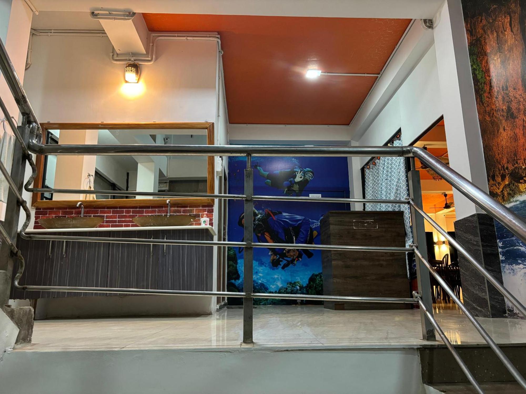The Tamarind Tree Hotel & Restaurant Shadipur エクステリア 写真